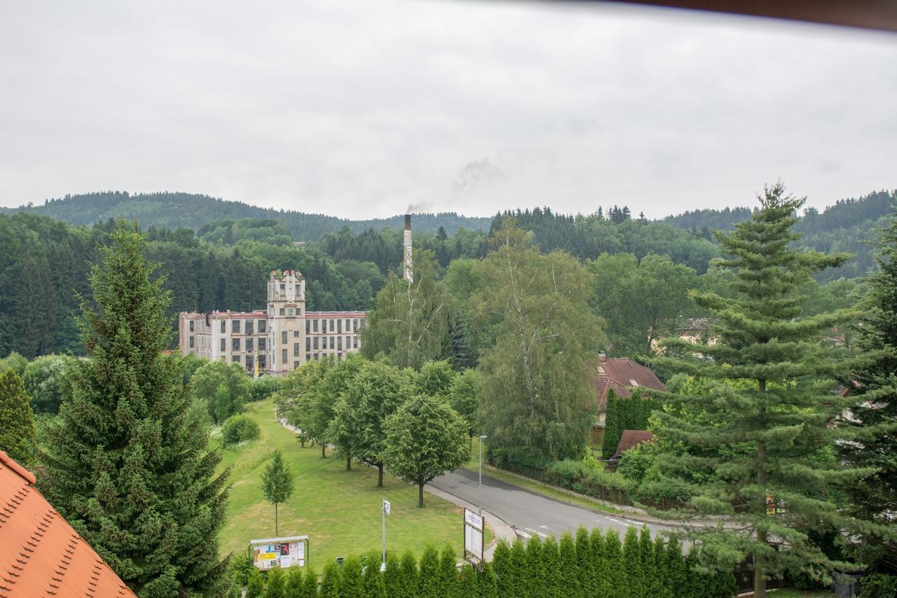 Penzion Signum Laudis Hotel Velke Hamry Exterior photo